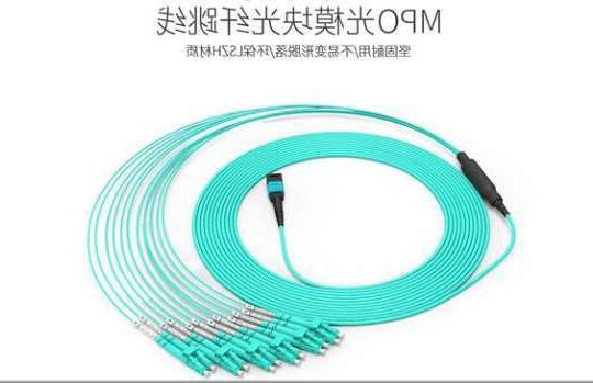 济南市南京数据中心项目 询欧孚mpo光纤跳线采购